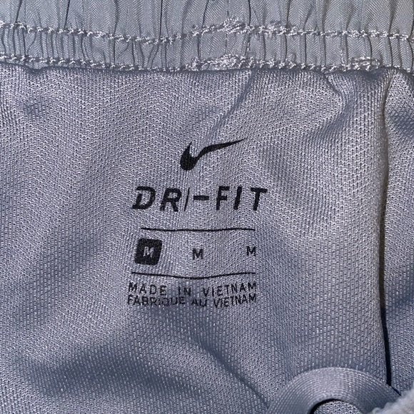 Nike DRI-FIT gray shorts! - Picture 2 of 4